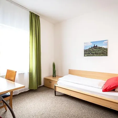 Hotel An Der Burg 3*