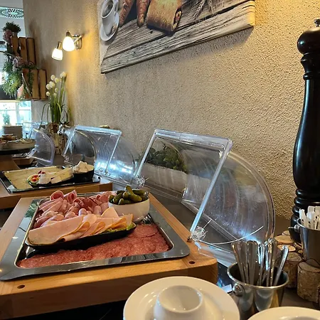 德伯格酒店 Biebertal