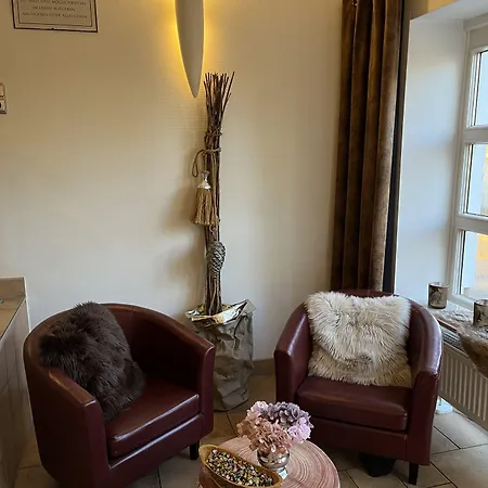 德伯格酒店 3* Biebertal