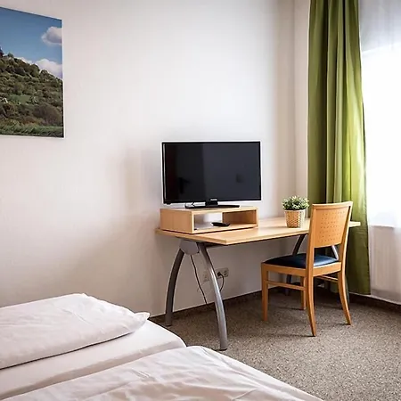 Hotel An Der Burg 3*