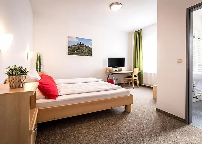 An Der Burg Hotel 3*
